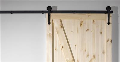 Tilanjakoliukuovi Loft lev. 103cm, mustat tyylikkäät metalliset pintahelat. Puuvalmis mäntyovi