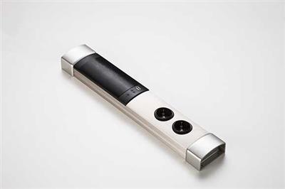 Pistorasia bluetooth-kaiuttimella TOKI, 2 kpl schuko pistorasia ja 1 kpl USB-portti